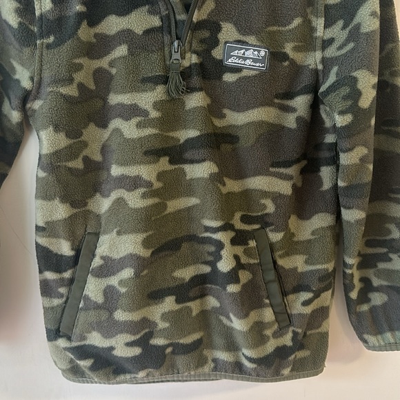 Eddie Bauer Camouflage Fleece Sweatshirt Boys Size Small or 7/8 - Picture 4 of 12